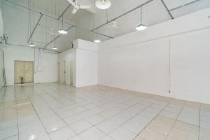 Loja com 184m², Jardim Botânico em Porto Alegre