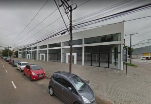 Depósito com 331m², Navegantes em Porto Alegre