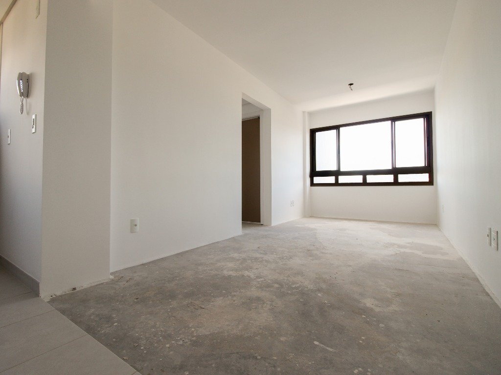 Apartamento com 62m², 2 dormitórios, 1 suíte, 2 vagas, Jardim Do Salso em Porto Alegre