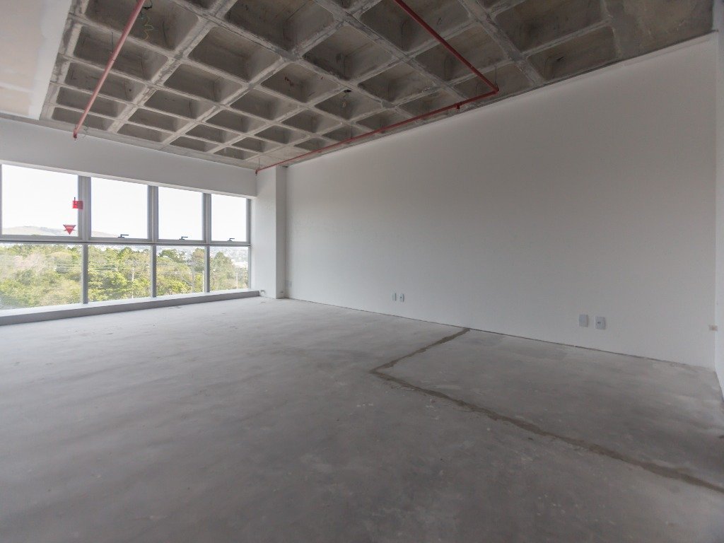 Salas/Conjuntos com 48m², 1 vaga, Petrópolis em Porto Alegre