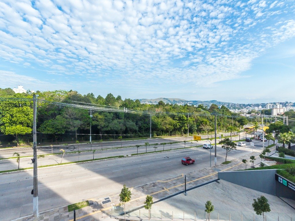 Salas/Conjuntos com 48m², 1 vaga, Petrópolis em Porto Alegre