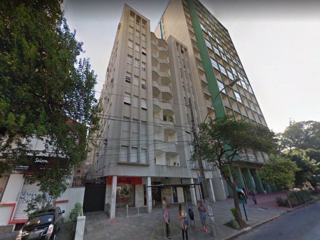 Apartamento com 123m², 3 dormitórios, 1 suíte, Independência em Porto Alegre