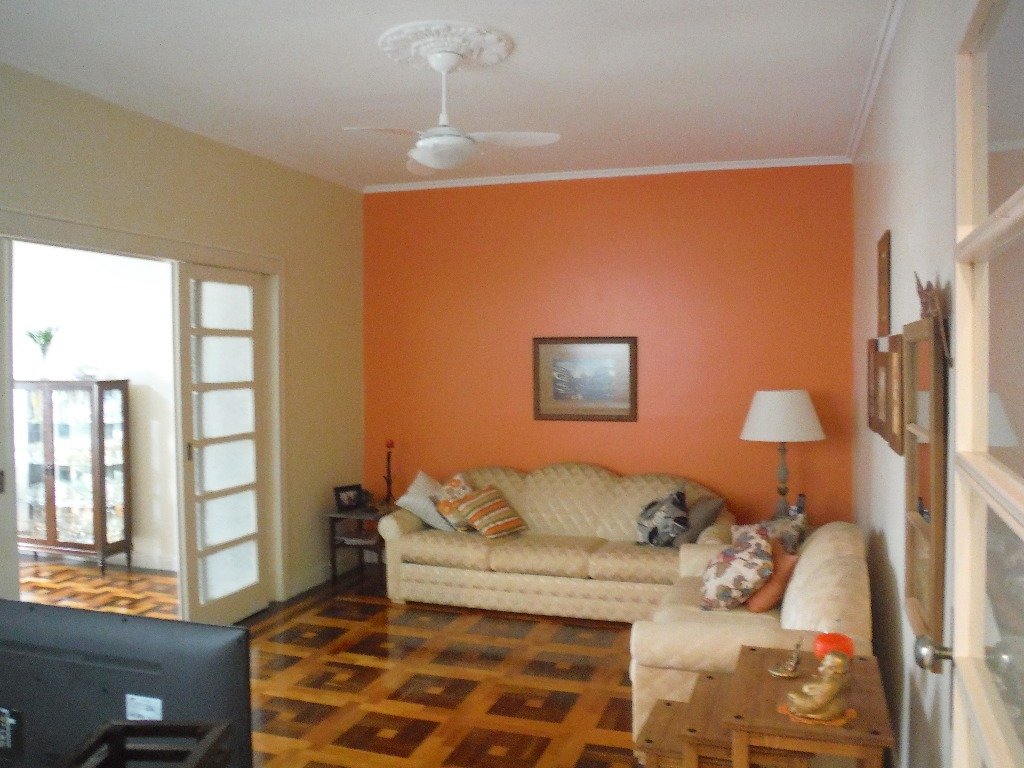 Apartamento com 123m², 3 dormitórios, 1 suíte, Independência em Porto Alegre