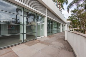 Loja com 240m², Chácara Das Pedras em Porto Alegre