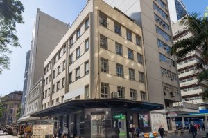 Prédio Comercial com 733m², Centro Histórico em Porto Alegre