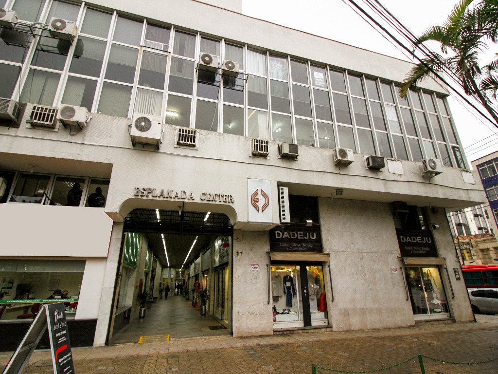 Salas/Conjuntos com 42m², 1 vaga, Floresta em Porto Alegre