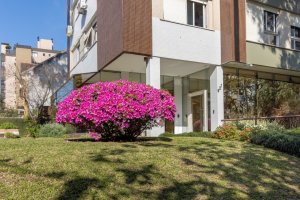 Apartamento com 113m², 3 dormitórios, 1 suíte, 3 vagas, Petrópolis em Porto Alegre