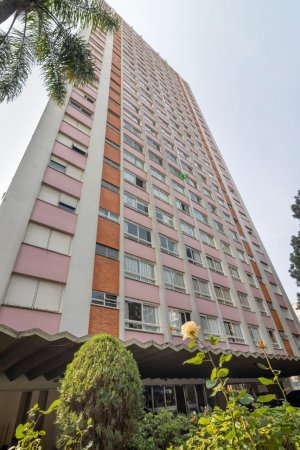 Apartamento com 167m², 3 dormitórios, 2 suítes, 1 vaga, Moinhos De Vento em Porto Alegre