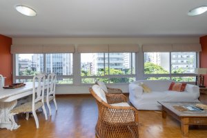 Apartamento com 167m², 3 dormitórios, 2 suítes, 1 vaga, Moinhos De Vento em Porto Alegre