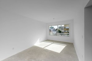 Apartamento com 65m², 2 dormitórios, 1 suíte, 2 vagas, Higienópolis em Porto Alegre