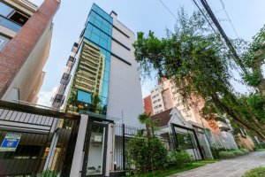 Apartamento com 83m², 2 dormitórios, 2 suítes, 2 vagas, Petrópolis em Porto Alegre