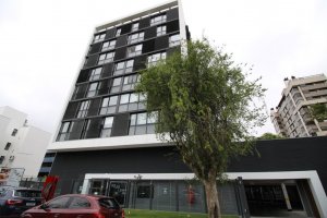 Apartamento com 41m², 1 dormitório, 1 vaga, Auxiliadora em Porto Alegre