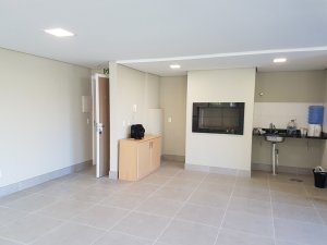 Apartamento com 62m², 2 dormitórios, 1 suíte, 2 vagas, Jardim do Salso em Porto Alegre