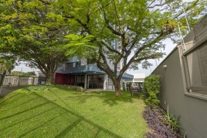 Apartamento com 62m², 2 dormitórios, 1 suíte, 2 vagas, Jardim do Salso em Porto Alegre