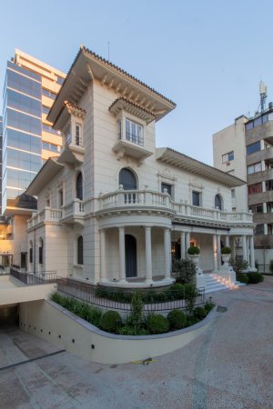 Apartamento com 85m², 2 dormitórios, 2 suítes, 1 vaga, Moinhos de Vento em Porto Alegre