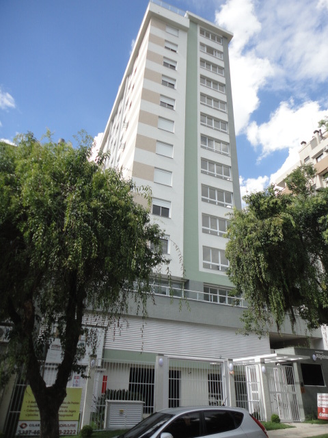 Apartamento com 91m², 3 dormitórios, 1 suíte, 2 vagas, Petrópolis em Porto Alegre