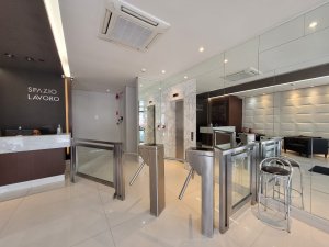 Salas/Conjuntos com 81m², 1 vaga, Auxiliadora em Porto Alegre