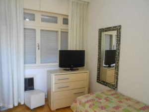 Apartamento com 143m², 3 dormitórios, 1 suíte, 1 vaga, Bom Fim em Porto Alegre