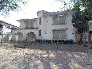 Casa comercial com 441m², 10 vagas, Moinhos De Vento em Porto Alegre