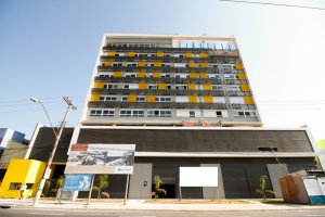 Loja com 301m², 1 vaga, Jardim Botânico em Porto Alegre
