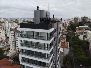 Apartamento com 103m², 1 dormitório, 1 suíte, 2 vagas, Rio Branco em Porto Alegre