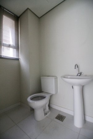 Salas/Conjuntos com 62m², 1 vaga, Floresta em Porto Alegre