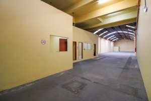 Depósito com 605m², São João em Porto Alegre