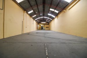 Depósito com 605m², São João em Porto Alegre