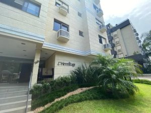 Apartamento com 115m², 3 dormitórios, 1 suíte, 2 vagas, Mont Serrat em Porto Alegre