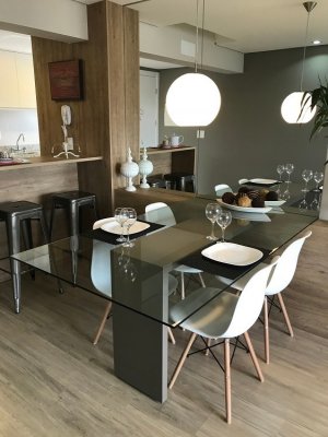 Apartamento com 62m², 2 dormitórios, 1 suíte, 1 vaga, Jardim Botânico em Porto Alegre