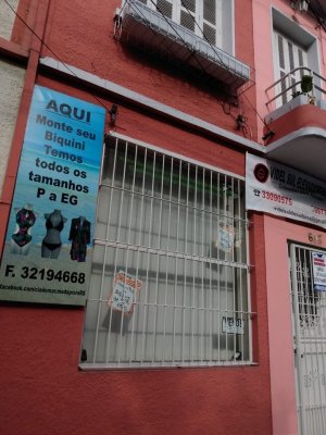 Casa comercial com 208m², Farroupilha em Porto Alegre