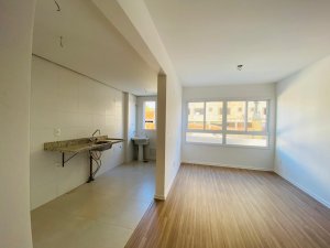 Apartamento com 60m², 2 dormitórios, 1 suíte, 1 vaga, Jardim Do Salso em Porto Alegre