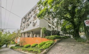 Apartamento com 102m², 3 dormitórios, 1 suíte, 1 vaga, Auxiliadora em Porto Alegre