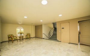 Apartamento com 102m², 3 dormitórios, 1 suíte, 1 vaga, Auxiliadora em Porto Alegre