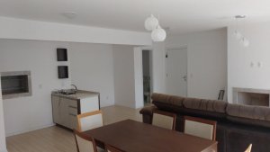 Apartamento com 159m², 4 dormitórios, 3 suítes, 3 vagas, Menino Deus em Porto Alegre
