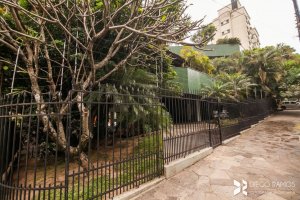 Cobertura com 388m², 3 dormitórios, 3 suítes, 4 vagas, Petrópolis em Porto Alegre