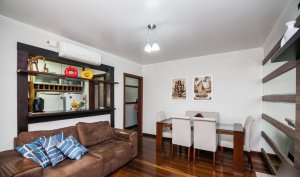 Apartamento com 88m², 3 dormitórios, 1 vaga, Auxiliadora em Porto Alegre