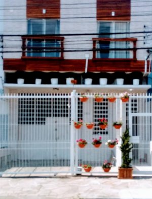 Apartamento com 120m², 4 dormitórios, São João em Porto Alegre