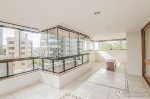Apartamento com 270m², 4 dormitórios, 2 suítes, 2 vagas, Bela Vista em Porto Alegre