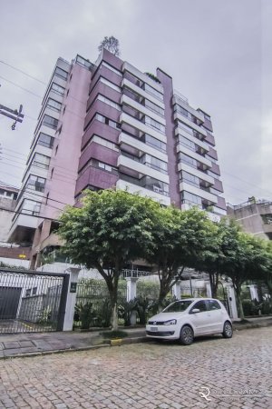 Apartamento com 270m², 4 dormitórios, 2 suítes, 2 vagas, Bela Vista em Porto Alegre
