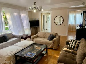 Casa com 470m², 5 dormitórios, 3 suítes, 3 vagas, Três Figueiras em Porto Alegre