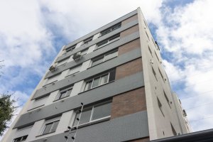 Apartamento Duplex com 84m², 2 dormitórios, 2 suítes, 2 vagas, Petrópolis em Porto Alegre