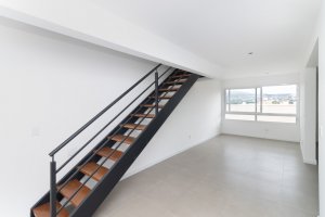 Apartamento Duplex com 84m², 2 dormitórios, 2 suítes, 2 vagas, Petrópolis em Porto Alegre
