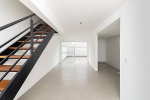 Apartamento Duplex com 174m², 2 dormitórios, 2 suítes, 1 vaga, Petrópolis em Porto Alegre