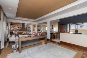 Apartamento com 149m², 3 dormitórios, 1 suíte, 3 vagas, Moinhos De Vento em Porto Alegre