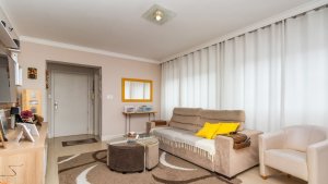 Apartamento com 117m², 3 dormitórios, 1 suíte, 2 vagas, Petrópolis em Porto Alegre