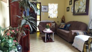 Casa com 151m², 3 dormitórios, 1 vaga, Chácara Das Pedras em Porto Alegre