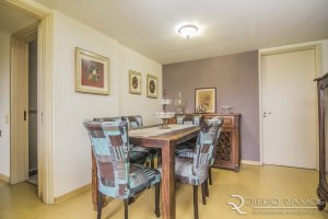 Apartamento com 111m², 3 dormitórios, 1 suíte, 1 vaga, Boa Vista em Porto Alegre