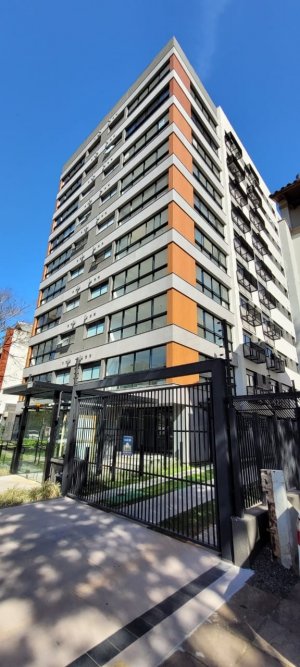 Apartamento com 125m², 3 dormitórios, 1 suíte, 2 vagas, Menino Deus em Porto Alegre