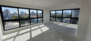 Apartamento com 125m², 3 dormitórios, 1 suíte, 2 vagas, Menino Deus em Porto Alegre